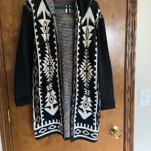 Chic Black and White Patterned Women's Cardigan